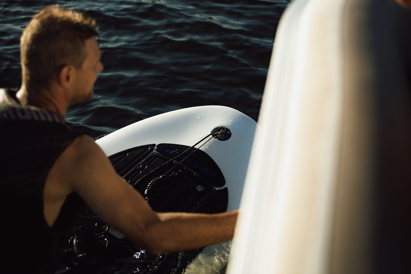 Série EZY : La planche de surf électrique parfaite pour le chalet